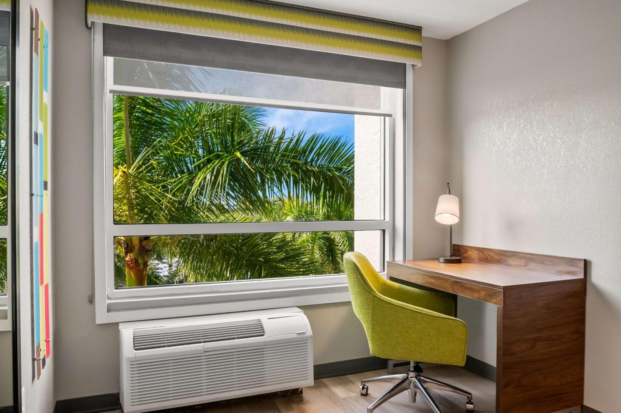Hampton Inn Weston Fort Lauderdale Екстериор снимка
